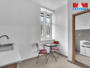 Pronájem skladu, Lázně Bělohrad, Nádražní, 350 m2