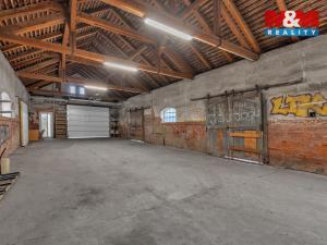Pronájem skladu, Lázně Bělohrad, Nádražní, 350 m2