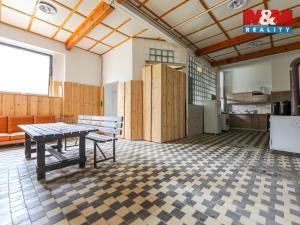 Prodej výrobních prostor, Černošín, 1100 m2