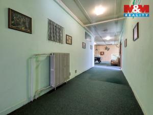 Prodej výrobních prostor, Černošín, 1100 m2