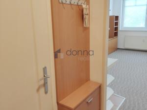 Pronájem bytu 1+kk, Praha, Přípotoční, 26 m2