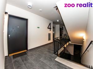 Prodej bytu 2+kk, Praha, Thomasova, 48 m2