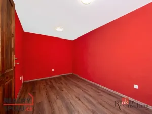 Prodej rodinného domu, Toužim, Pod Brankou, 219 m2