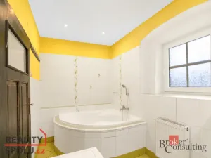 Prodej rodinného domu, Toužim, Pod Brankou, 219 m2