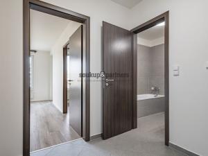 Prodej bytu 2+kk, Praha - Hlubočepy, náměstí Olgy Scheinpflugové, 45 m2