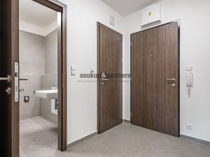 Prodej bytu 2+kk, Praha - Hlubočepy, náměstí Olgy Scheinpflugové, 45 m2