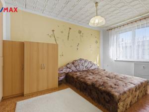 Prodej bytu 3+1, Dolní Žandov, 79 m2
