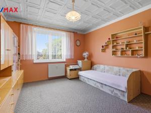 Prodej bytu 3+1, Dolní Žandov, 79 m2