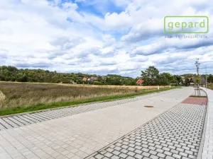 Prodej pozemku pro bydlení, Vonoklasy, Mořinská, 1500 m2