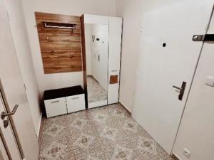 Pronájem bytu 2+kk, Praha - Vinohrady, Slavíkova, 62 m2