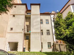 Prodej obchodního prostoru, Praha - Nusle, Jaromírova, 380 m2