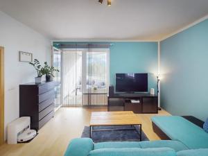 Prodej bytu 2+kk, Praha - Horní Měcholupy, Modenská, 64 m2