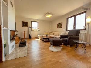 Prodej rodinného domu, Dukovany, 194 m2