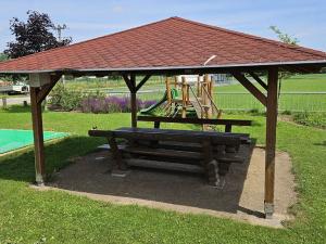 Prodej pozemku pro bydlení, Pouzdřany, Sklepní, 521 m2