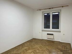 Pronájem bytu 2+1, Moravský Krumlov, Husova, 48 m2