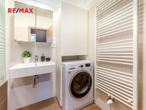 Prodej bytu 3+kk, Praha - Malešice, Počernická, 83 m2