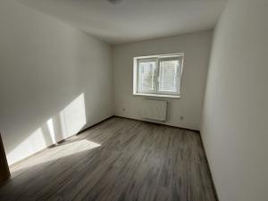 Pronájem bytu 4+1, Pardubice - Mnětice, Černoborská, 140 m2