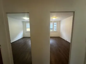 Pronájem bytu 3+1, Praha - Vršovice, V předpolí, 76 m2