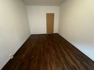 Pronájem bytu 3+1, Praha - Vršovice, V předpolí, 76 m2