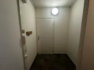 Pronájem bytu 3+1, Praha - Vršovice, V předpolí, 76 m2