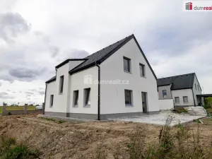 Prodej rodinného domu, Lužná, Jižní, 165 m2