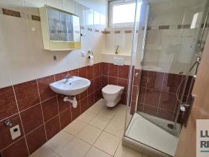 Prodej bytu 2+kk, Praha - Horní Počernice, V javorech, 42 m2
