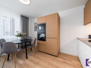 Prodej bytu 4+kk, Praha, Měchenická, 78 m2