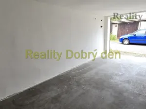 Pronájem garáže, Opava, Bochenkova, 20 m2