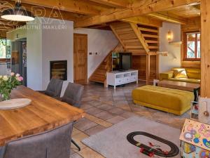 Prodej rodinného domu, Skryje, 138 m2