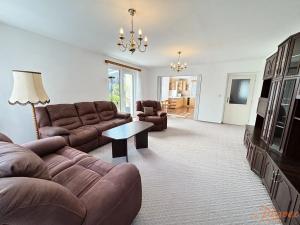 Pronájem bytu 3+1, Praha - Nebušice, Na Malé Šárce, 102 m2