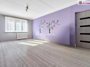 Prodej bytu 2+1, Hroznětín, Sídliště, 59 m2