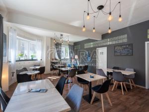 Pronájem obchodního prostoru, Praha - Holešovice, U studánky, 53 m2