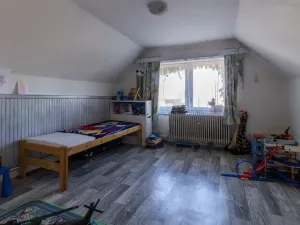 Prodej rodinného domu, Pchery - Humny, Husova, 180 m2