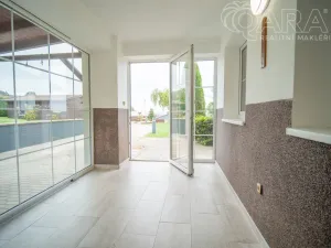 Pronájem vícegeneračního domu, Divišov, K Vodojemu, 267 m2