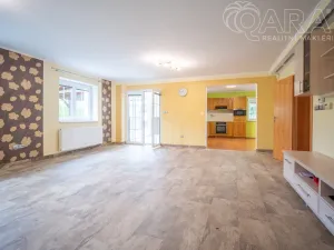 Pronájem vícegeneračního domu, Divišov, K Vodojemu, 267 m2