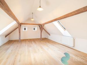 Prodej historického objektu, Záhoří - Jamný, 159 m2