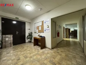 Prodej skladu, Věžky, 2322 m2