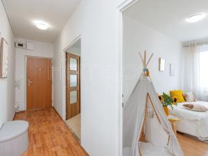 Prodej bytu 3+1, Praha, Okořská, 69 m2