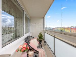 Prodej bytu 3+1, Praha, Okořská, 69 m2
