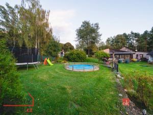 Prodej rodinného domu, Hrádek, U koupaliště, 235 m2