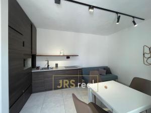 Prodej bytu 1+1, Durrës, Albánie, 56 m2