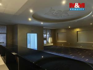 Pronájem obchodního prostoru, Hora Svatého Šebestiána, 160 m2