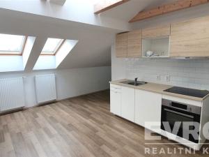 Pronájem bytu 2+kk, Vrchlabí, Vančurova, 34 m2
