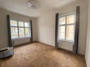 Prodej bytu 2+1, Mariánské Lázně, Hlavní třída, 74 m2