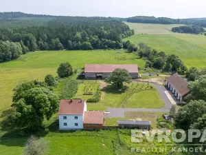 Prodej zemědělské usedlosti, Spálené Poříčí, 210 m2