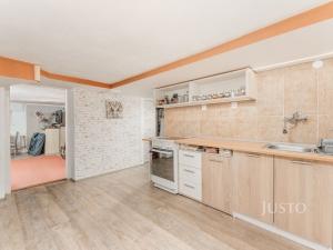 Prodej kanceláře, Uherské Hradiště, V Zahradách, 474 m2