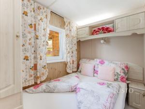 Prodej kanceláře, Uherské Hradiště, V Zahradách, 474 m2