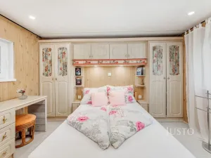 Prodej kanceláře, Uherské Hradiště, V Zahradách, 474 m2