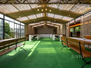 Prodej kanceláře, Uherské Hradiště, V Zahradách, 474 m2