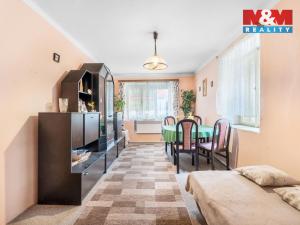 Prodej rodinného domu, Spomyšl, 350 m2